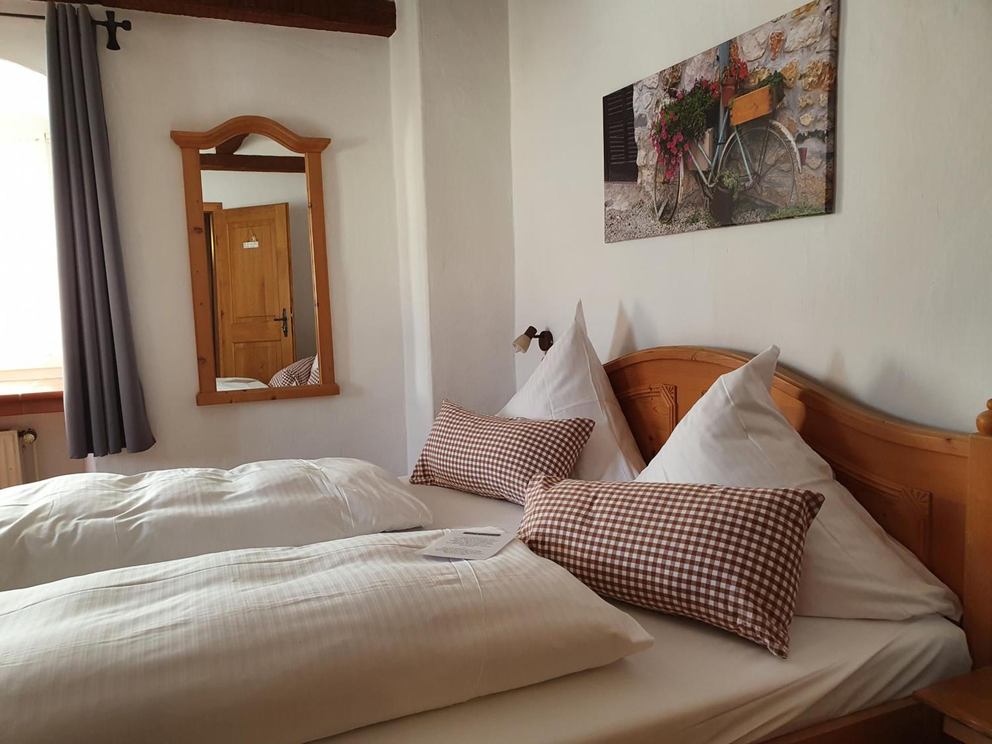Hotel & Restaurant Huellen Barweiler Kültér fotó